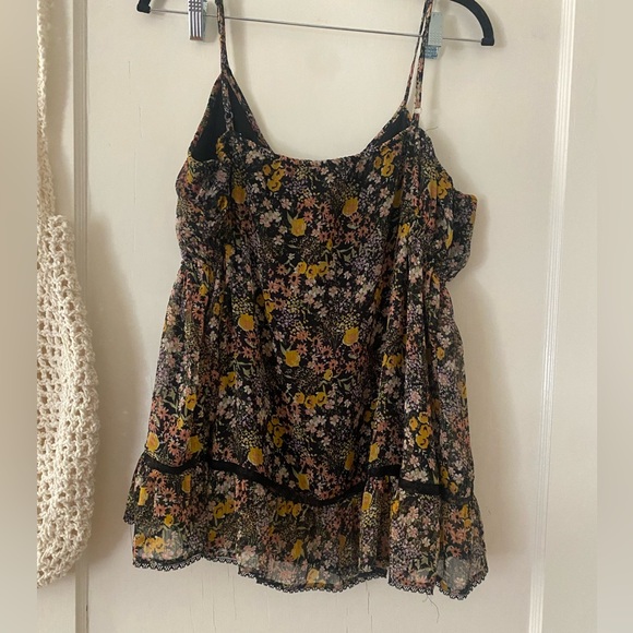 Cute Lace Summery Tank Top - XL - Picture 2 of 6